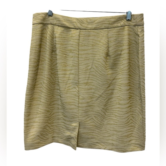 New Without Tag Michael Kors Gold Animal Print Mini Skirt, Size Large - Picture 4 of 12